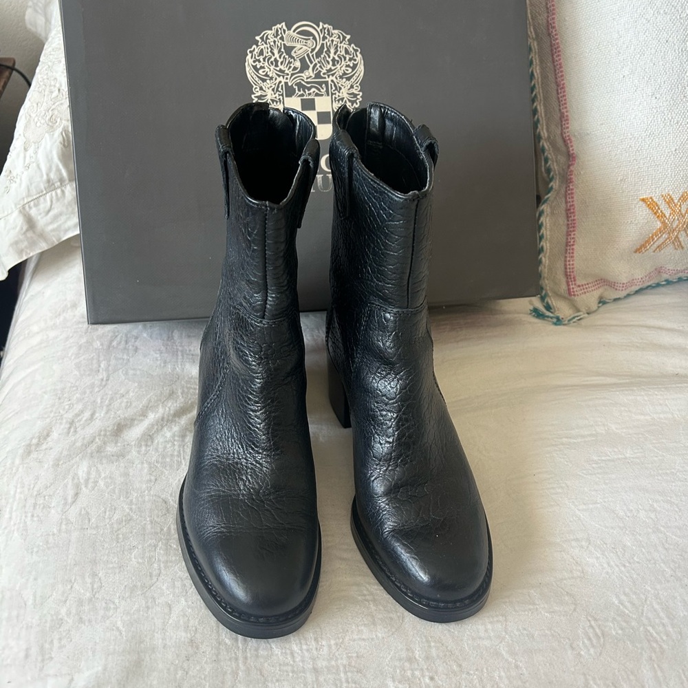 New Vince Camuto Black Ankle Boots